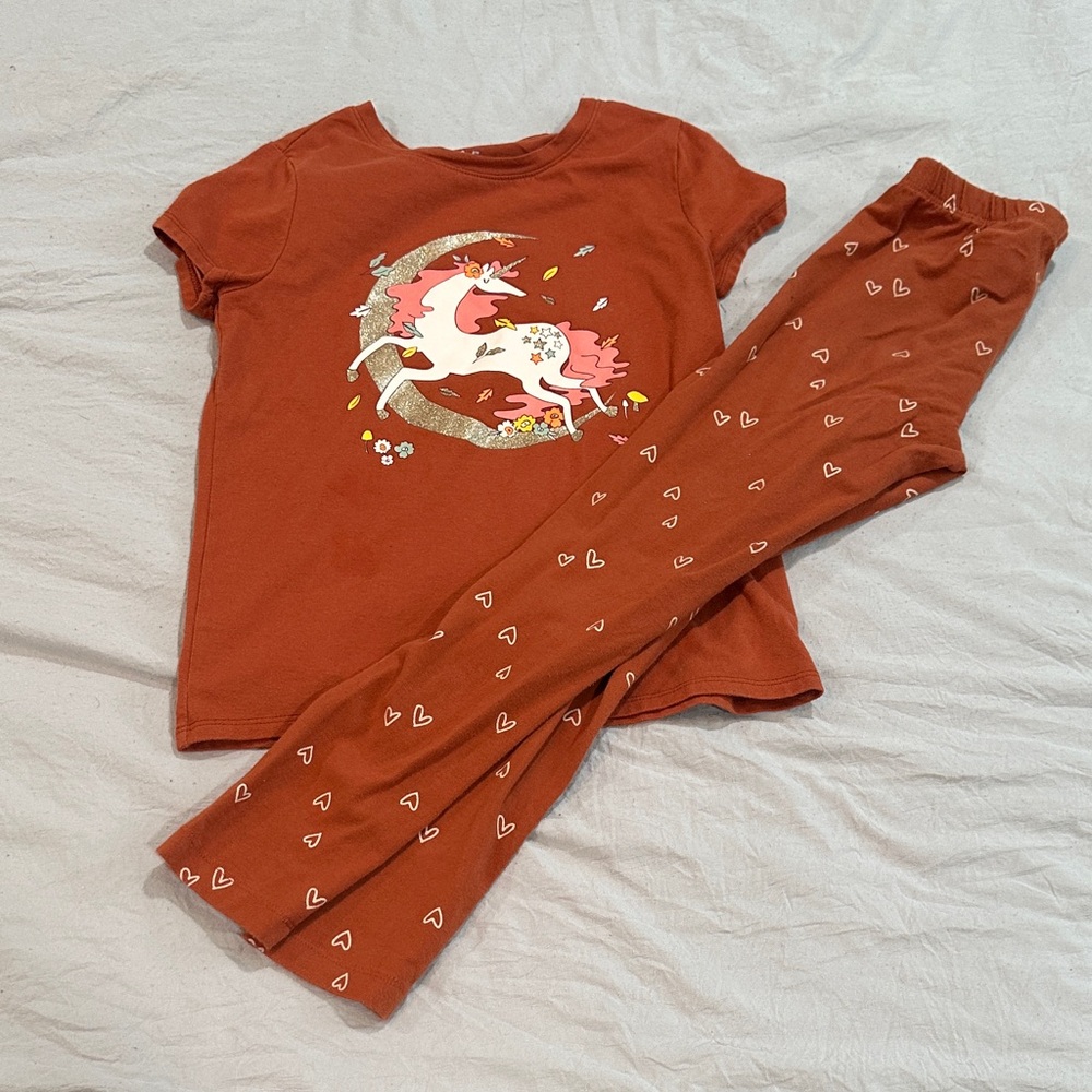 Cat & Jack Rust Unicorn Pajama Set